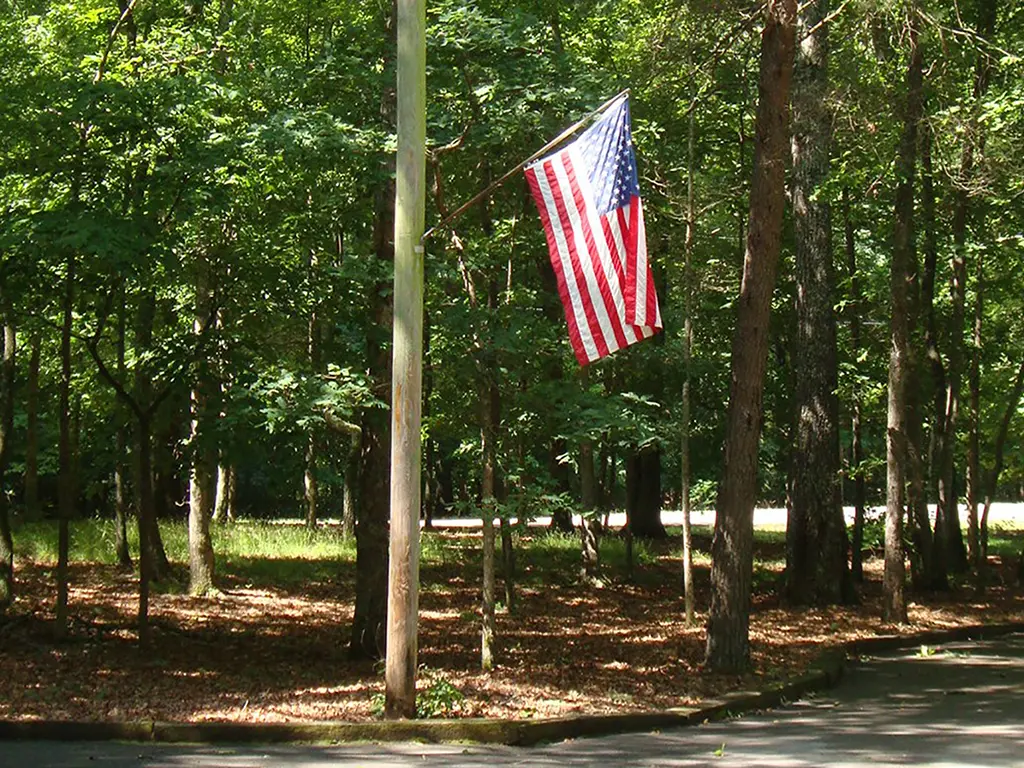 Clifftops_us_flag